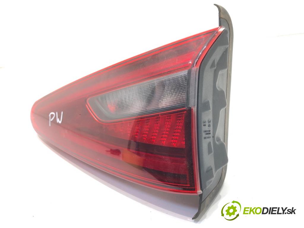 ALFA ROMEO STELVIO SUV 2019 206 kW 2.0 (949AXA2A) 1995 Svetlo zad pravá vnútorná 00505531800 (Kľučka dverí ostatné)