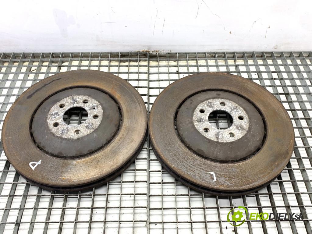 AUDI A8 D4 sedan 2015 368 kW 6.3 W12 quattro 6299 SVORKY: predný 400MM: 20A28111