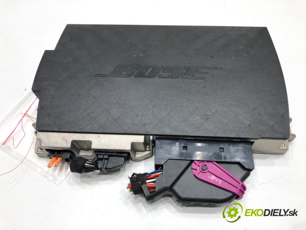 AUDI A8 D4 sedan 2015 368 kW 6.3 W12 quattro 6299 Zosilňovač 4G1035223A (Zosilňovač)