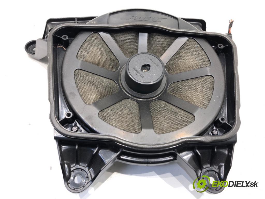 AUDI A8 D4 sedan 2015 368 kW 6.3 W12 quattro 6299 subwoofer 342176-0010 (Audio zariadenie)