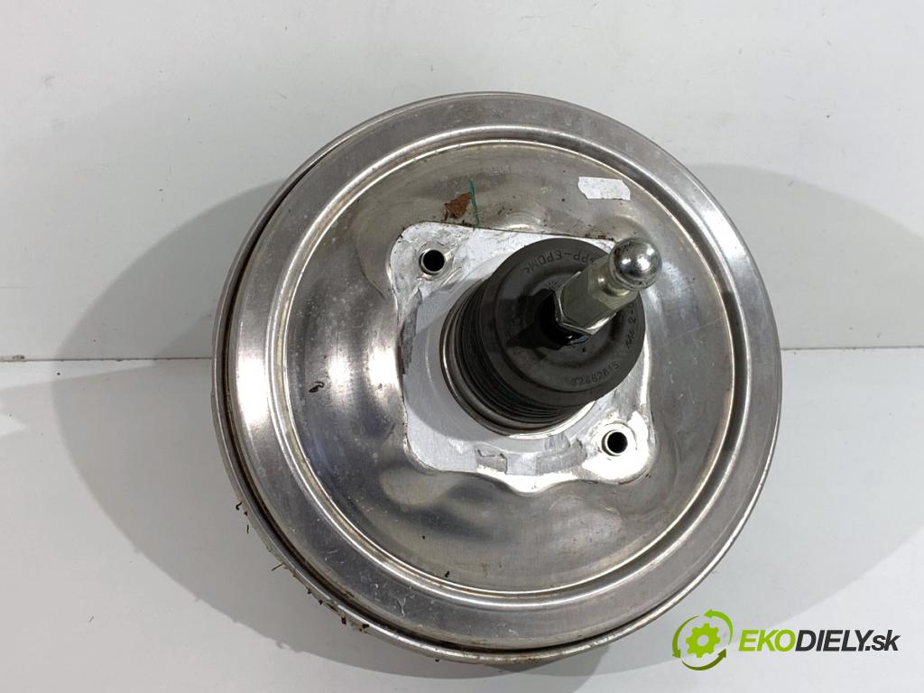 AUDI A8 D4 sedan 2015 368 kW 6.3 W12 quattro 6299 Posilovač bŕzd 4H0612103C