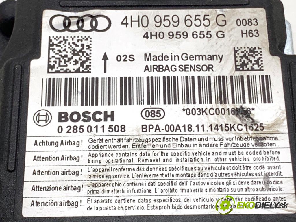 AUDI A8 D4 sedan 2015 368 kW 6.3 W12 quattro 6299 senzor airbag 4H0959655G (Snímač)