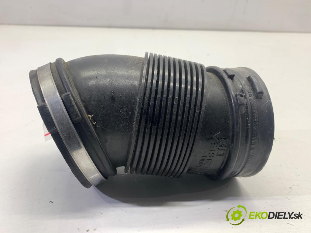 AUDI A8 D4 sedan 2015 368 kW 6.3 W12 quattro 6299 Rúra vzduchu 4H0129615A