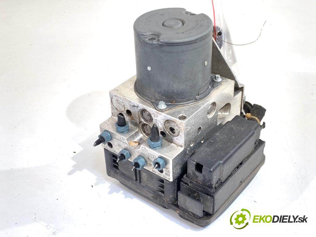 AUDI A8 D4 sedan 2015 368 kW 6.3 W12 quattro 6299 pumpa ABS 4H0614517S (Pumpa ABS)