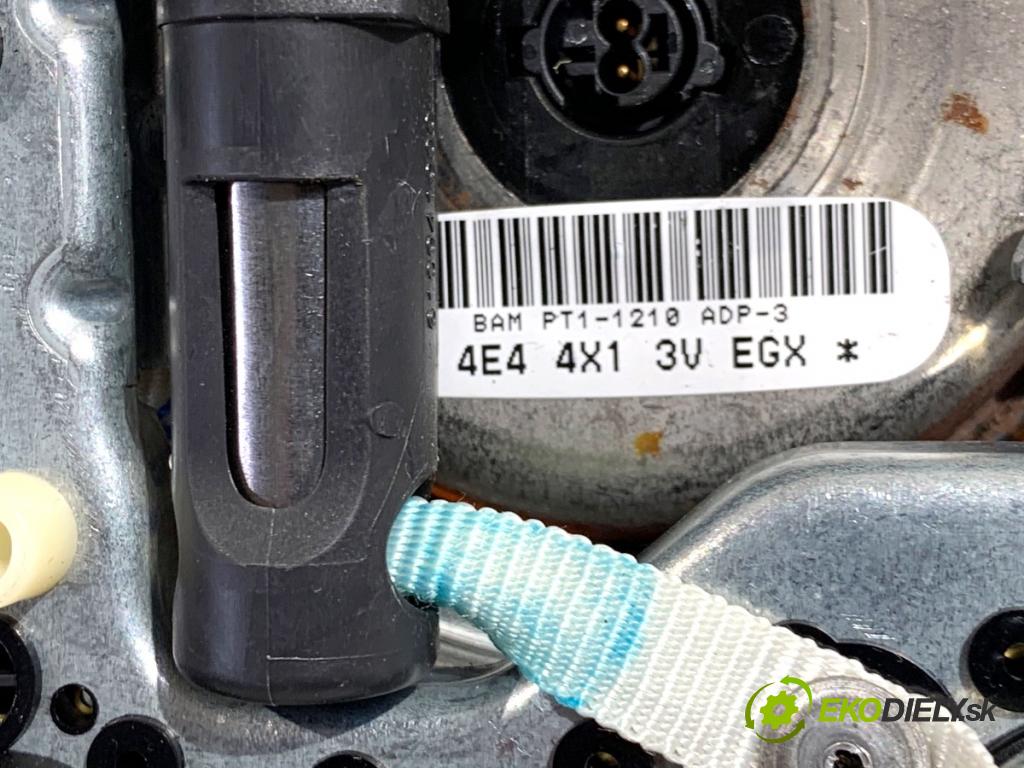 AUDI A8 D4 sedan 2015 368 kW 6.3 W12 quattro 6299 AirBag volantu 4H0880201S (Airbag)