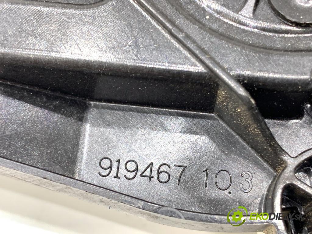 AUDI A8 D4 sedan 2015 368 kW 6.3 W12 quattro 6299 Mechanizmus okna ľavy predný 4H0837461B