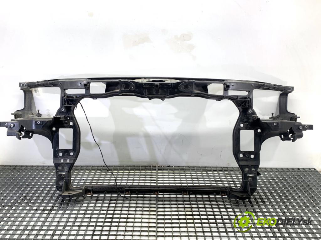 AUDI A8 D4 sedan 2015 368 kW 6.3 W12 quattro 6299 držák přední část 4H0805594E (Přední výztuha)