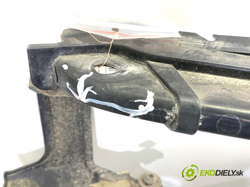 AUDI A8 D4 sedan 2015 368 kW 6.3 W12 quattro 6299 Držiak predný 4H0805594E (Výstuha predná)