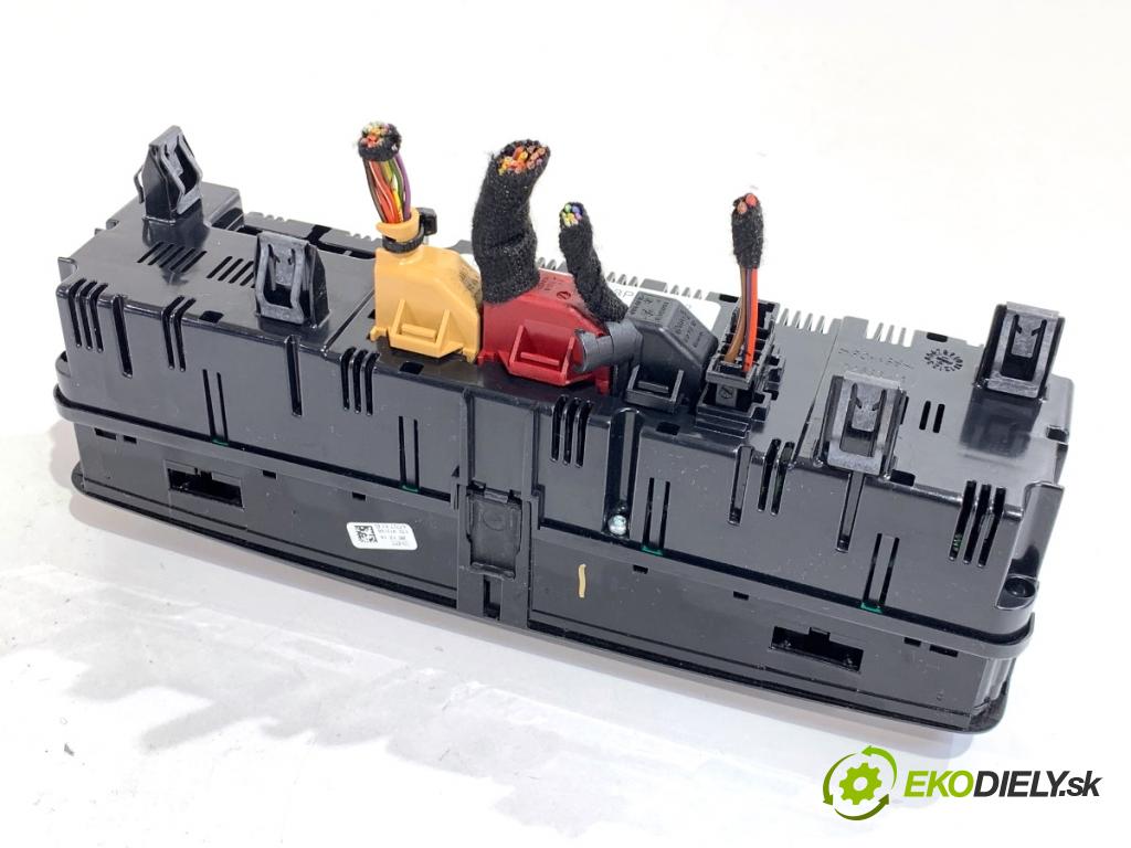 AUDI A8 D4 sedan 2015 368 kW 6.3 W12 quattro 6299 Panel ovládania kúrenia 4H0820043P (Prepínacie páčky pod volantom)