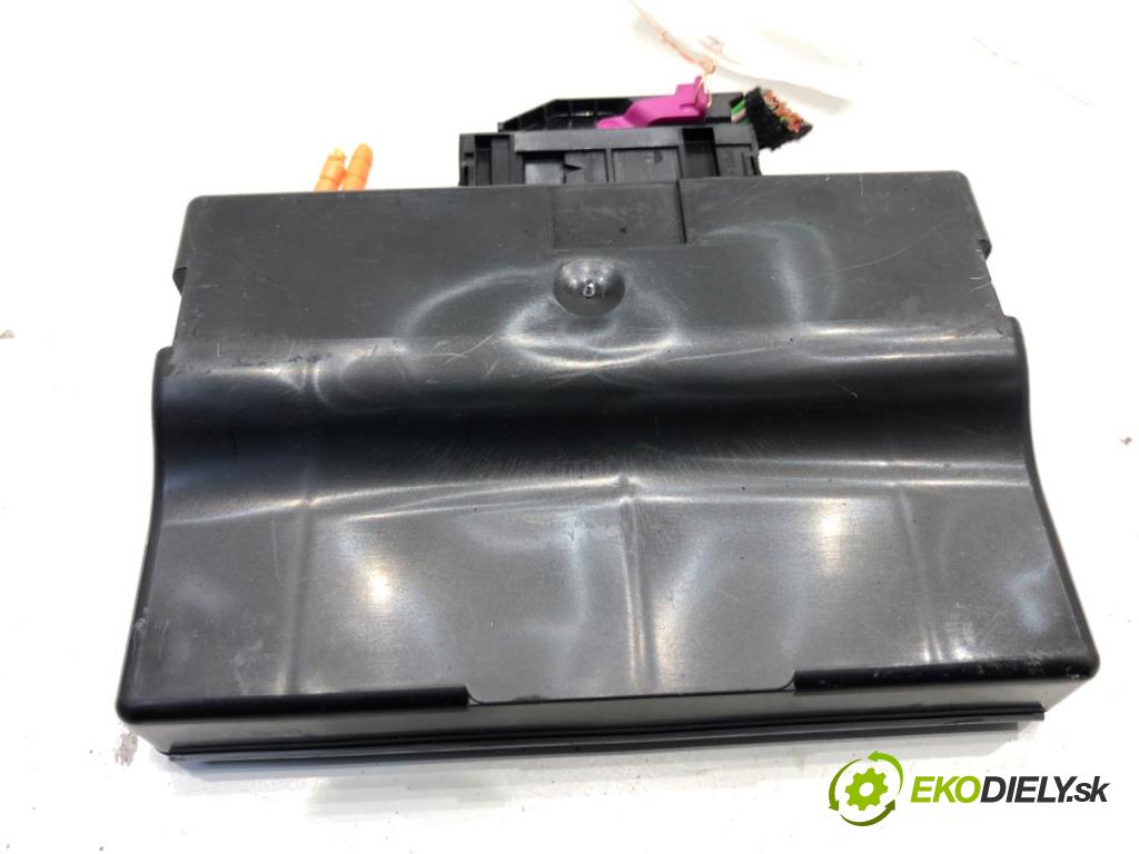 AUDI A8 D4 sedan 2015 368 kW 6.3 W12 quattro 6299 Modul GATEWAY 4H0907468AF