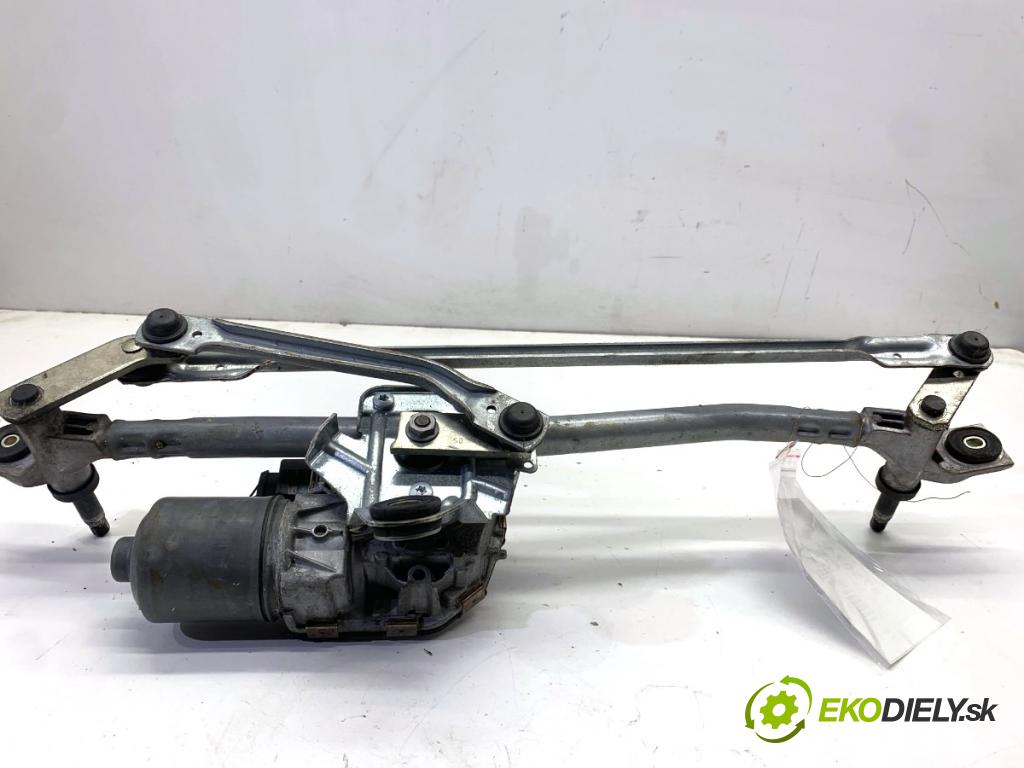 AUDI A8 D4 sedan 2015 368 kW 6.3 W12 quattro 6299 Mechanizmus stieračov predný 4H1955119C (Motorček stieračov predný)