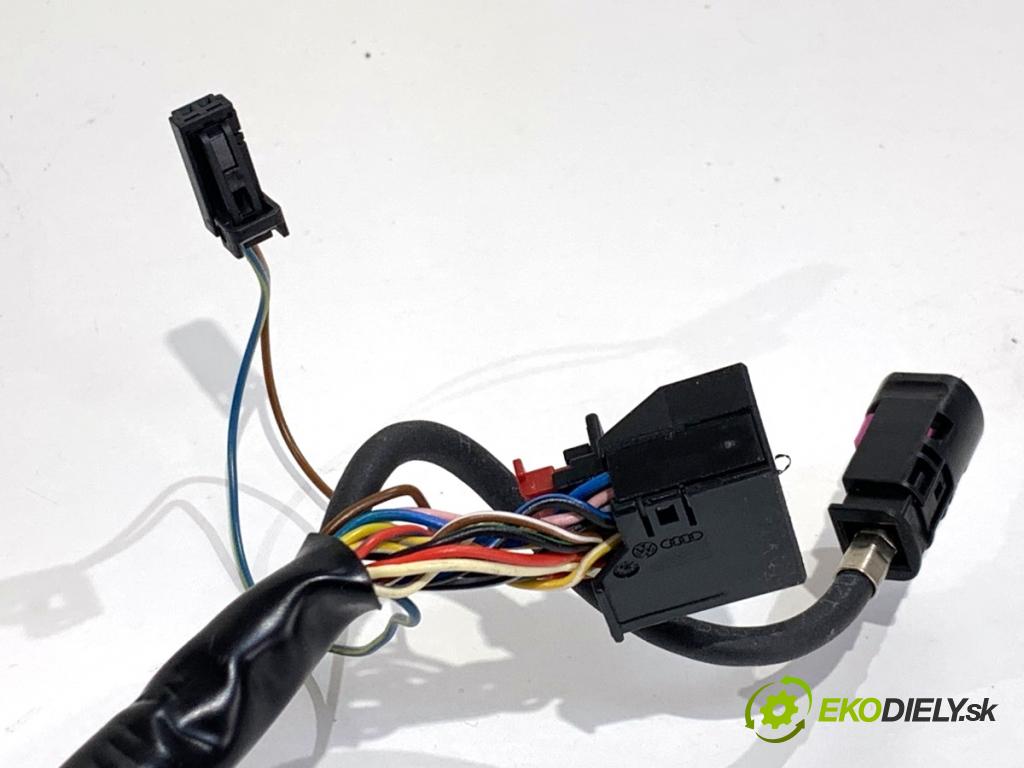 AUDI A8 D4 sedan 2015 368 kW 6.3 W12 quattro 6299 Spätné zrkadlo pravy