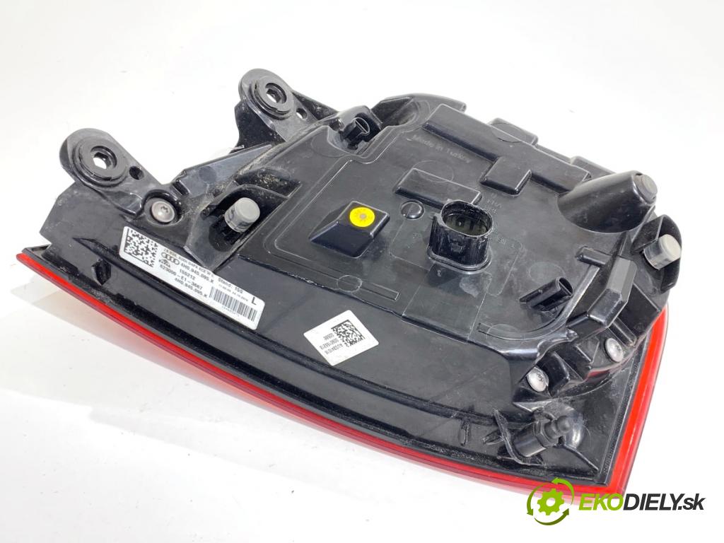 AUDI A8 D4 sedan 2015 368 kW 6.3 W12 quattro 6299 Svetlo ľavy zad 4H0945095K