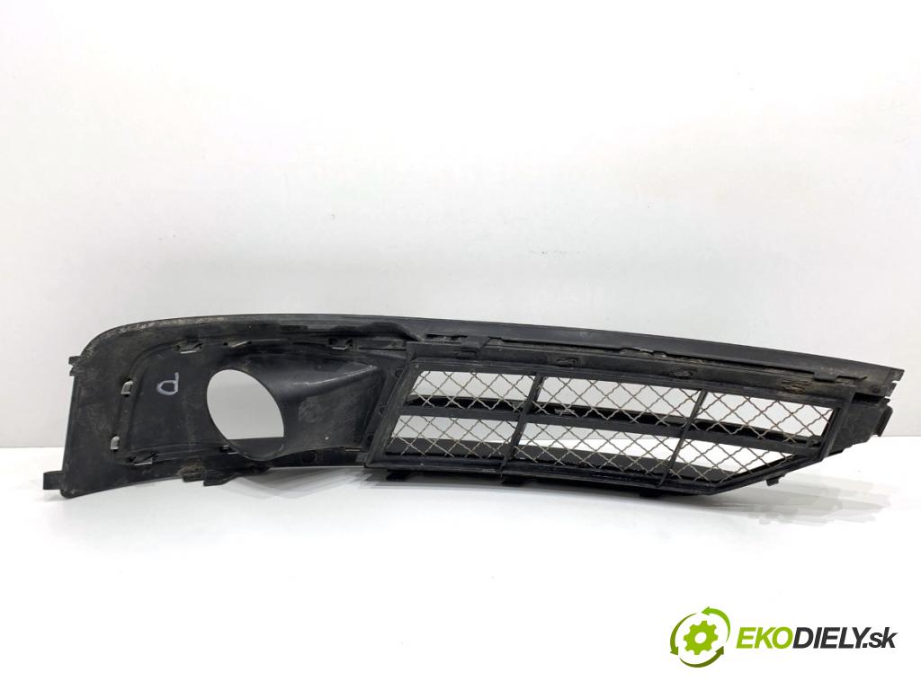 AUDI A8 D4 sedan 2015 368 kW 6.3 W12 quattro 6299 Mriežky nárazníka pravy predný 4H0807680T