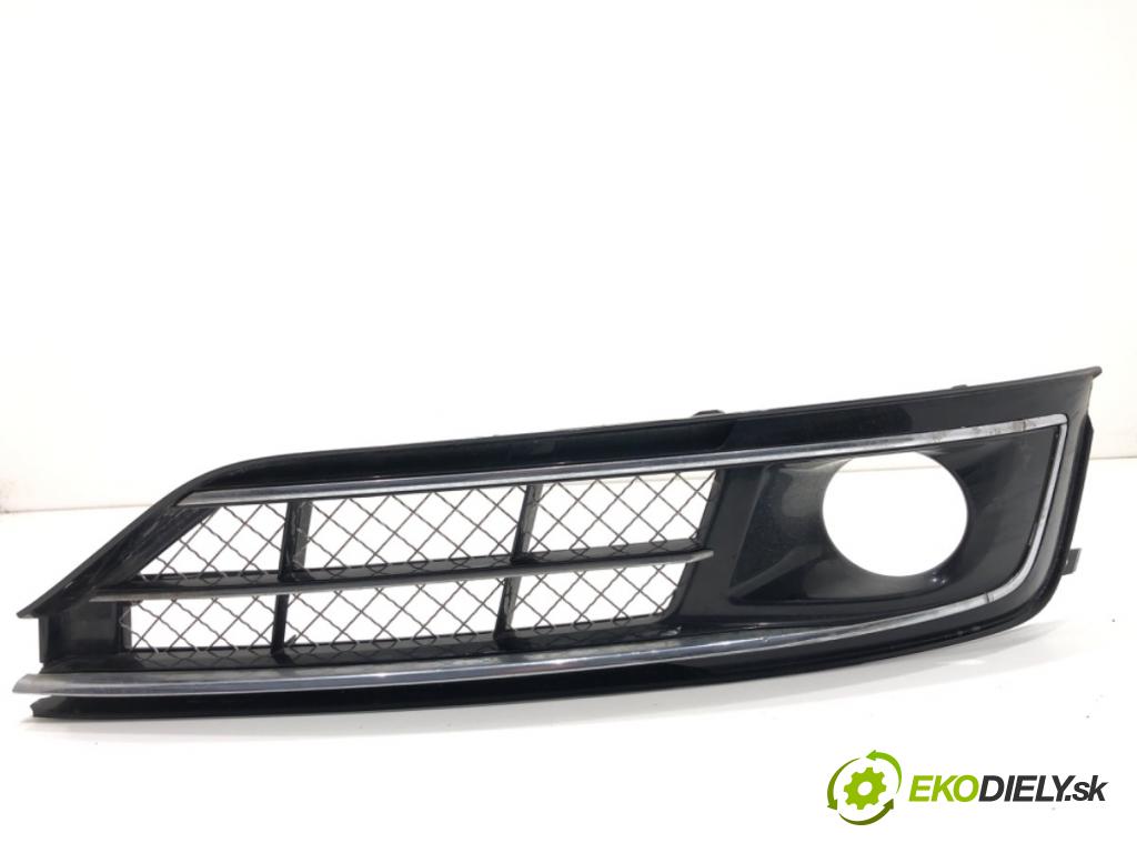 AUDI A8 D4 sedan 2015 368 kW 6.3 W12 quattro 6299 Mriežky nárazníka ľavy predný 