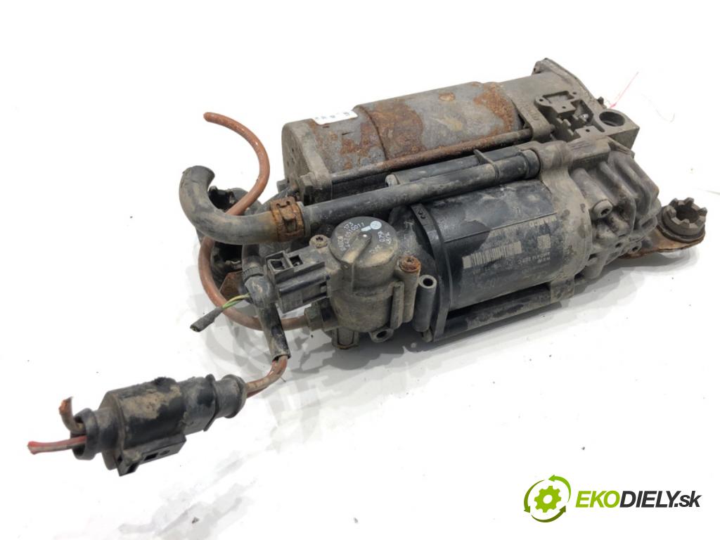 AUDI A8 D4 sedan 2015 368 kW 6.3 W12 quattro 6299 Kompresor 4H0616005C