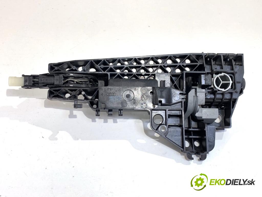 AUDI A8 D4 sedan 2015 368 kW 6.3 W12 quattro 6299 Kľučka vonkajšia pravy predný