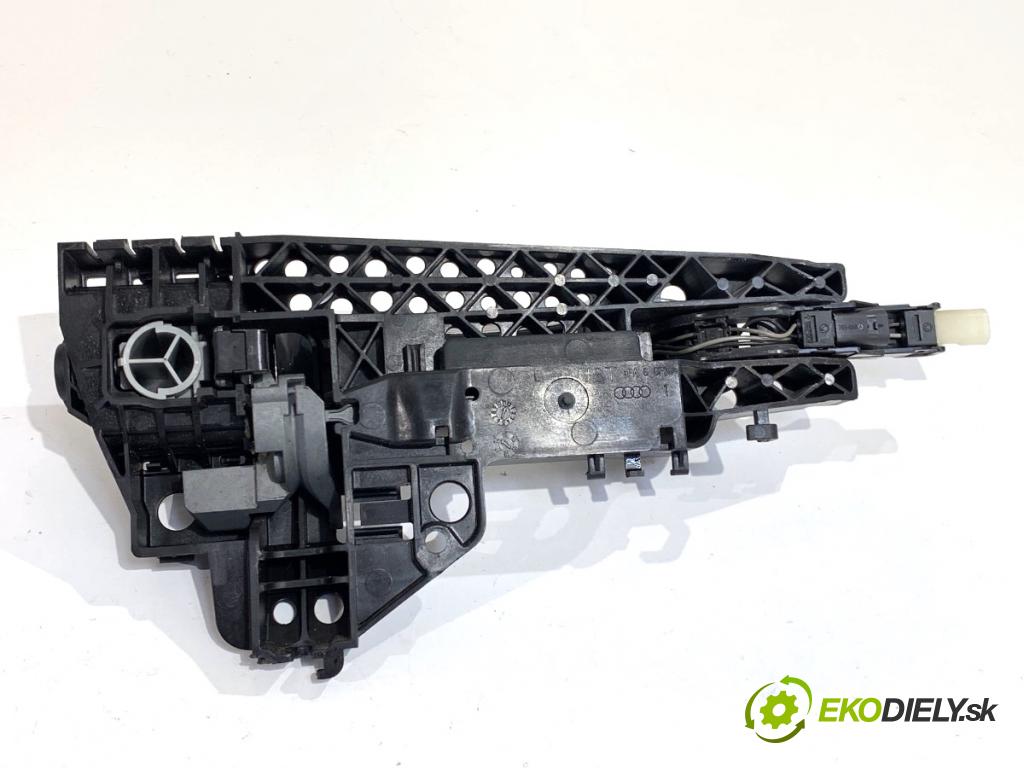 AUDI A8 D4 sedan 2015 368 kW 6.3 W12 quattro 6299 Kľučka vonkajšia ľavy zad