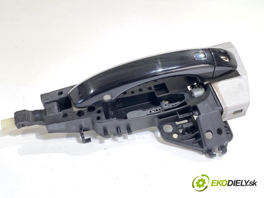 AUDI A8 D4 sedan 2015 368 kW 6.3 W12 quattro 6299 Kľučka vonkajšia ľavy predný