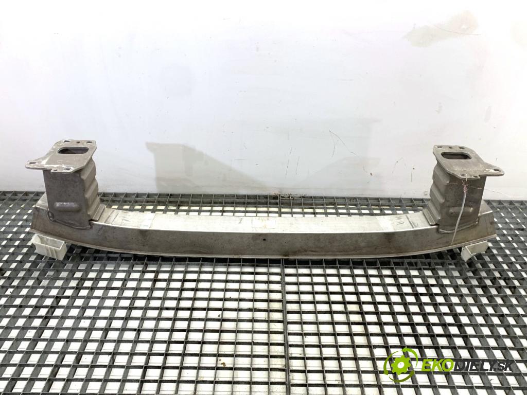 AUDI A8 D4 sedan 2015 368 kW 6.3 W12 quattro 6299 Výstuha nárazníka predný  (Výstuha predná)