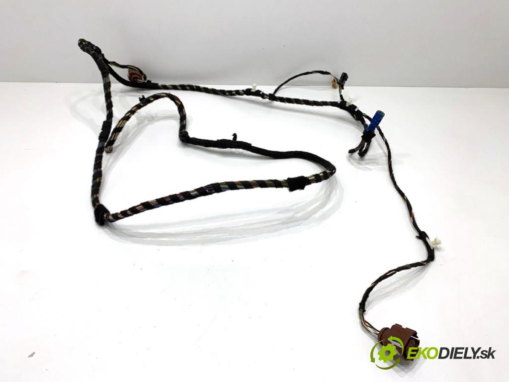 AUDI A8 D4 sedan 2015 368 kW 6.3 W12 quattro 6299 Káblovačka dverí kufra zad