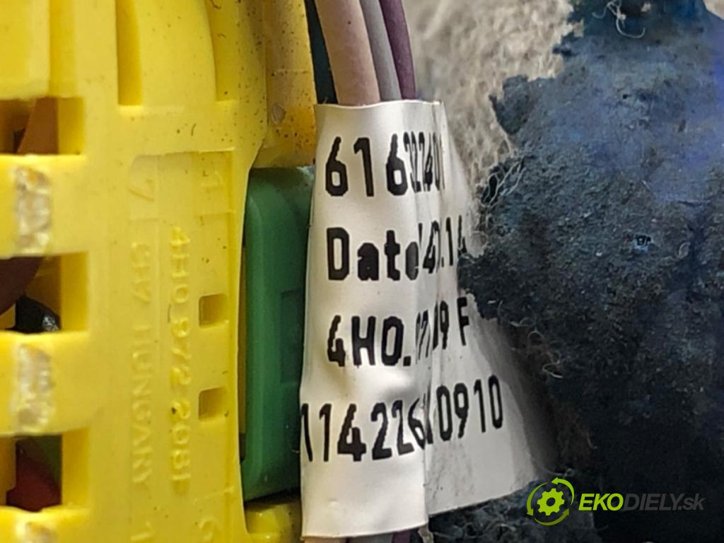 AUDI A8 D4 sedan 2015 368 kW 6.3 W12 quattro 6299 Káblovačka silentbloku airbag 4H0971589F