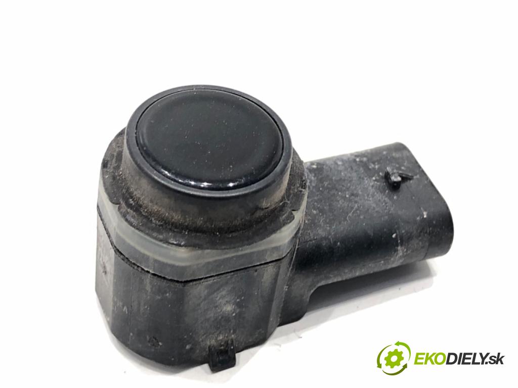 AUDI A8 D4 sedan 2015 368 kW 6.3 W12 quattro 6299 Snímač PDC 1S0919275C