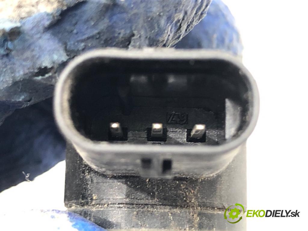 AUDI A8 D4 sedan 2015 368 kW 6.3 W12 quattro 6299 Snímač PDC 1S0919275C