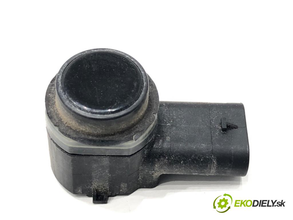 AUDI A8 D4 sedan 2015 368 kW 6.3 W12 quattro 6299 Snímač PDC 1S0919275C