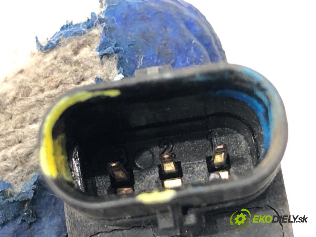 AUDI A8 D4 sedan 2015 368 kW 6.3 W12 quattro 6299 Snímač PDC 1S0919275D