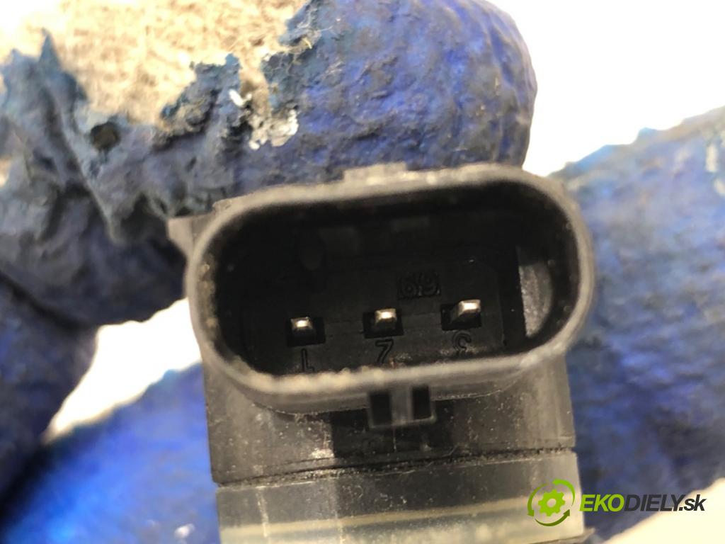 AUDI A8 D4 sedan 2015 368 kW 6.3 W12 quattro 6299 Snímač PDC 1S0919275C