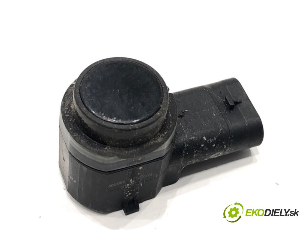 AUDI A8 D4 sedan 2015 368 kW 6.3 W12 quattro 6299 Snímač PDC 1S0919275C