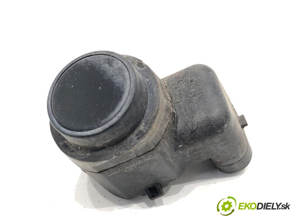 AUDI A8 D4 sedan 2015 368 kW 6.3 W12 quattro 6299 Snímač PDC 1S0919275D