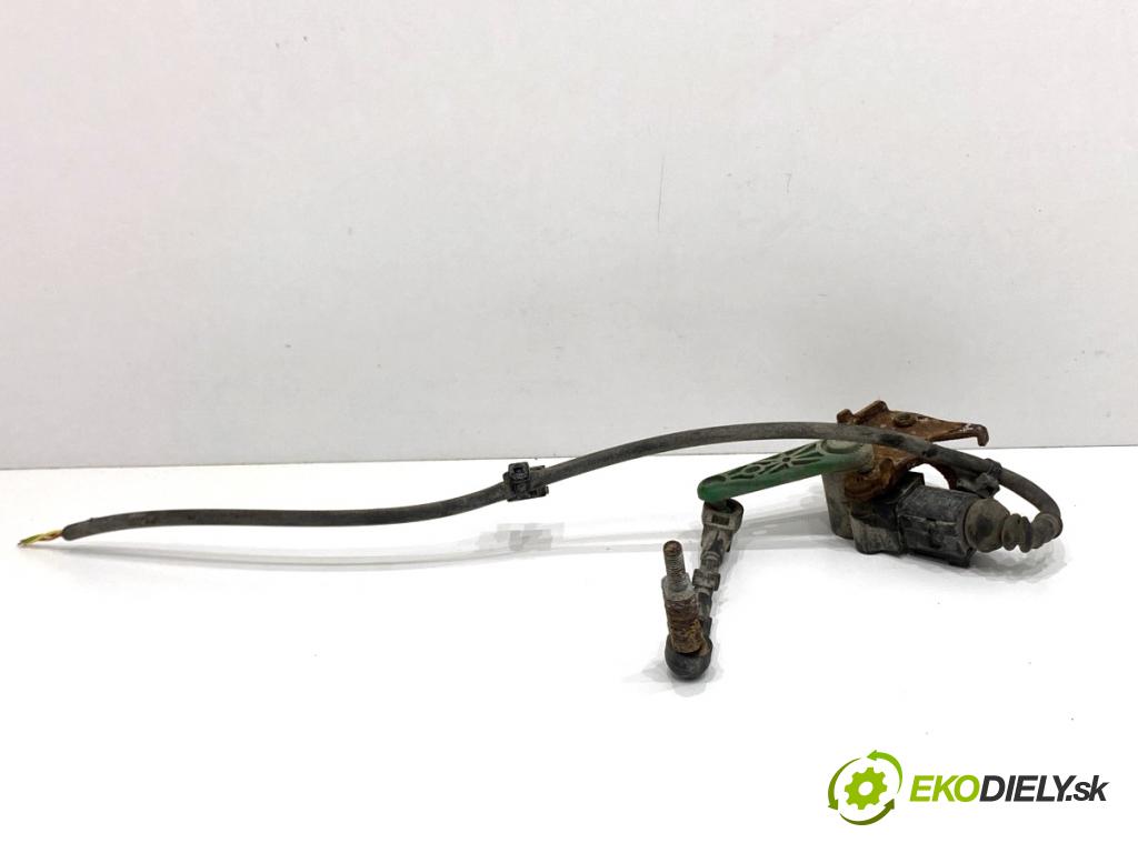 AUDI A8 D4 sedan 2015 368 kW 6.3 W12 quattro 6299 Snímač XENON pravy predný 3C0907503