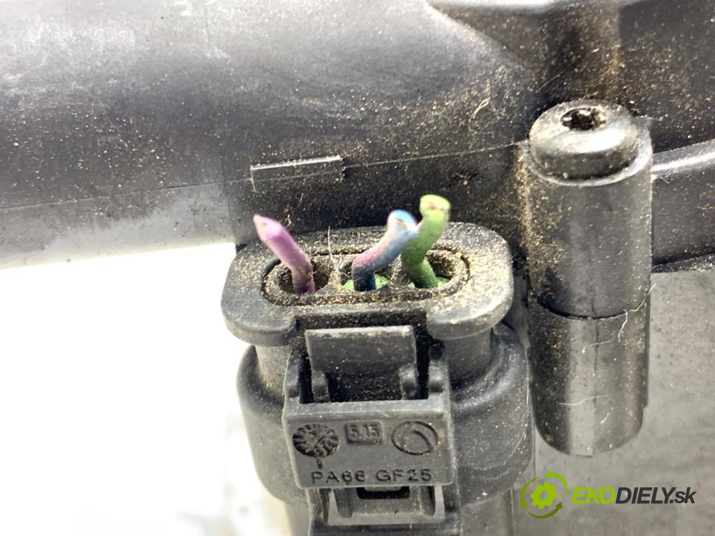 AUDI A8 D4 sedan 2015 368 kW 6.3 W12 quattro 6299 DALŠÍ: Pumpa vody 059121012A (Vodná pumpa)