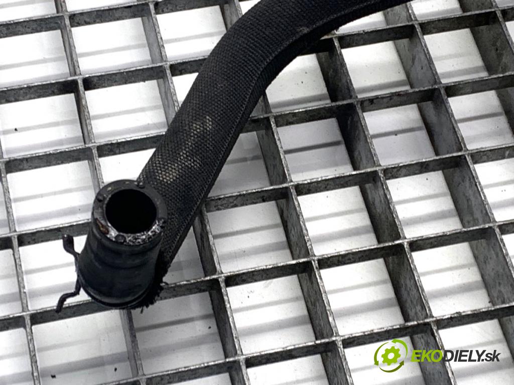 AUDI A8 D4 sedan 2015 368 kW 6.3 W12 quattro 6299 Rúra vody