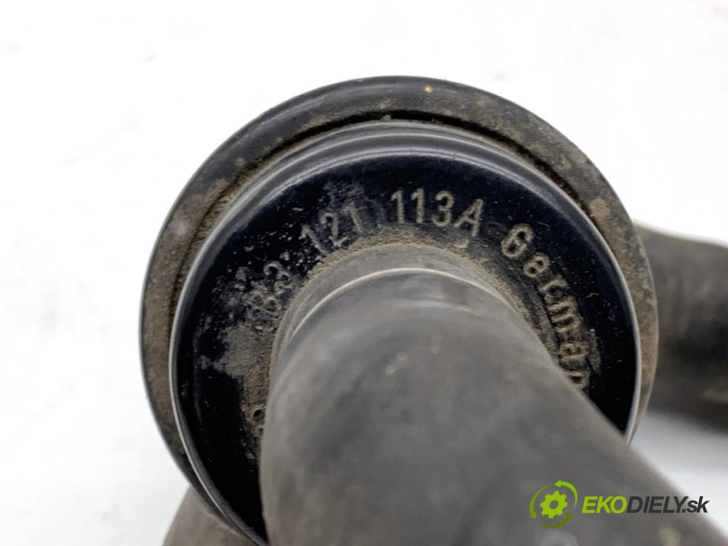 AUDI A8 D4 sedan 2015 368 kW 6.3 W12 quattro 6299 Rúra vody