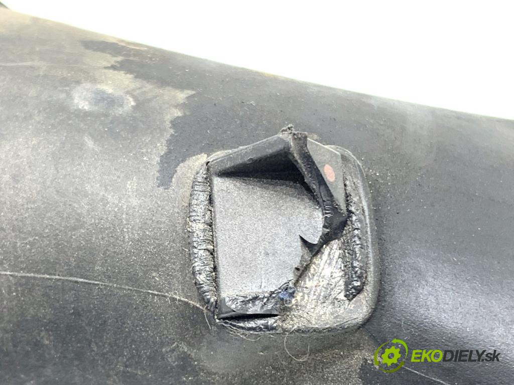 AUDI A8 D4 sedan 2015 368 kW 6.3 W12 quattro 6299 Rúra vzduchu 4H0129509C