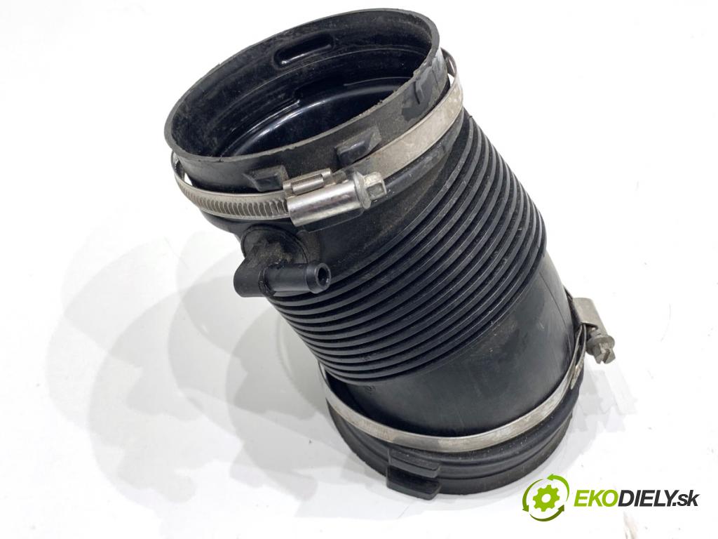 AUDI A8 D4 sedan 2015 368 kW 6.3 W12 quattro 6299 Rúra vzduchu 4H0129616F