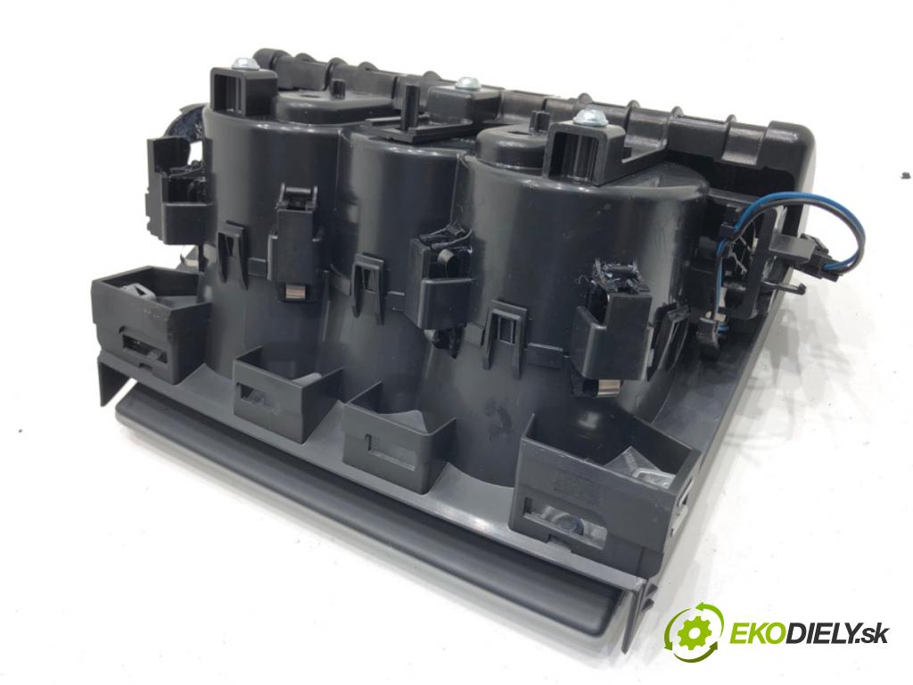 AUDI A8 D4 sedan 2015 368 kW 6.3 W12 quattro 6299 Držiak na nápoje 4H4862523A (Držiak (úchyt) na nápoje)