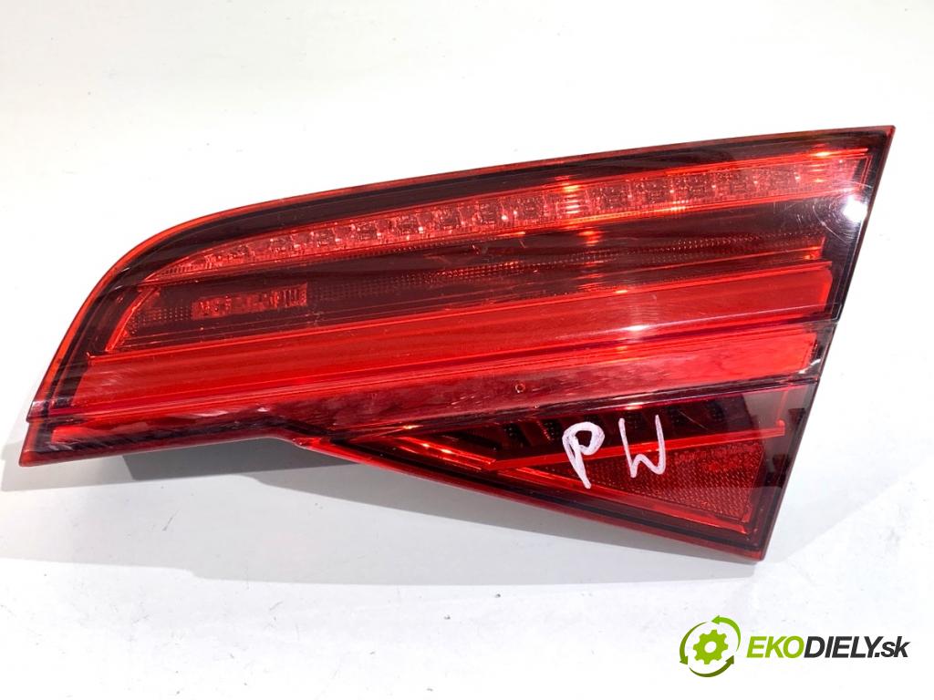 AUDI A8 D4 sedan 2015 368 kW 6.3 W12 quattro 6299 Svetlo zad pravá vnútorná 4H0945094K (Kľučka dverí ostatné)