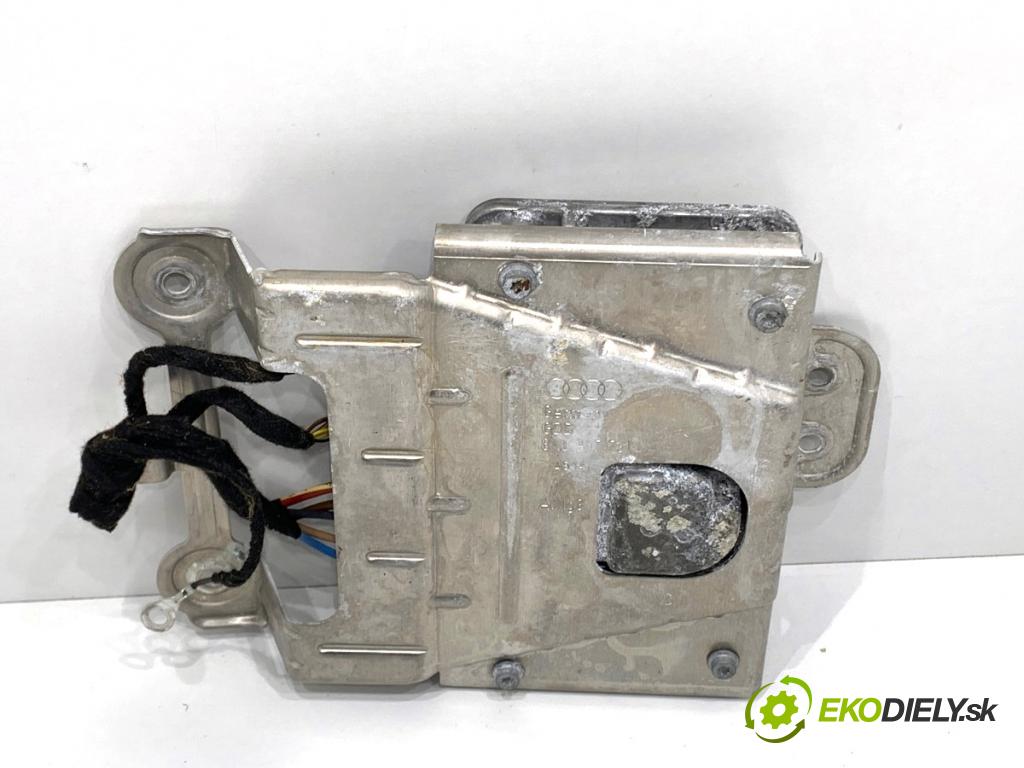 AUDI A8 D4 sedan 2015 368 kW 6.3 W12 quattro 6299 modul servočerpadlo 8K0907144M (Řídící jednotka ostatní)