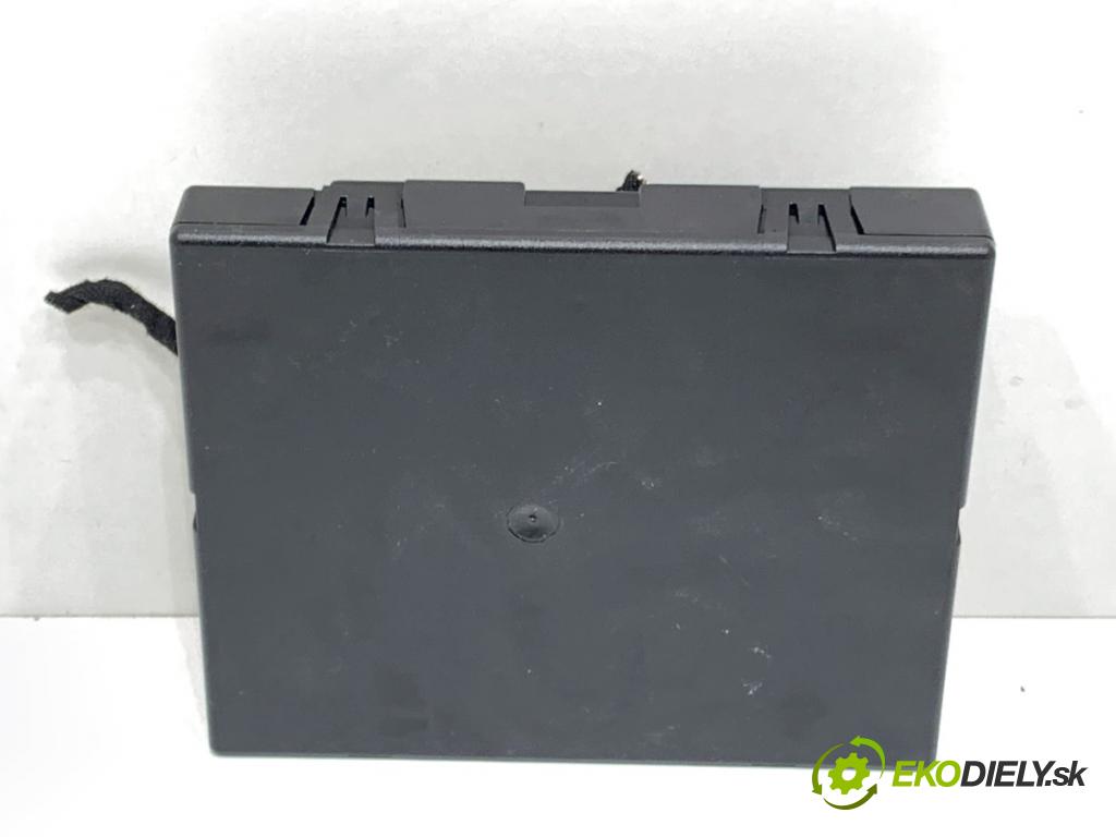 AUDI A8 D4 sedan 2015 368 kW 6.3 W12 quattro 6299 modul komfortu 4H0907064FD (Komfortní modul)