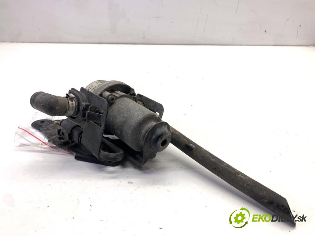 AUDI A8 D4 sedan 2015 368 kW 6.3 W12 quattro 6299 Pumpa brzdová vákuová 8E0927317J