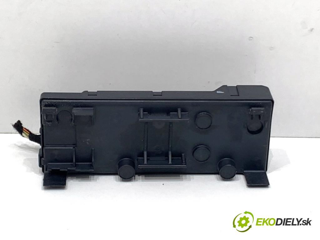 AUDI A8 D4 sedan 2015 368 kW 6.3 W12 quattro 6299 Modul dverí 4H0959107AC