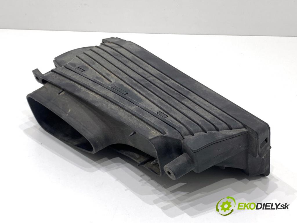 AUDI A8 D4 sedan 2015 368 kW 6.3 W12 quattro 6299 prívod vzduchu predný ľavy 4H0129627P