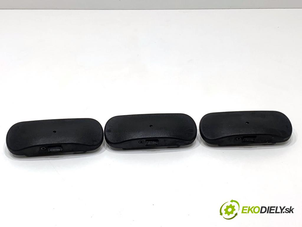 AUDI A8 D4 sedan 2015 368 kW 6.3 W12 quattro 6299 ostrekovač ostrekovačov okna 4H0955989C