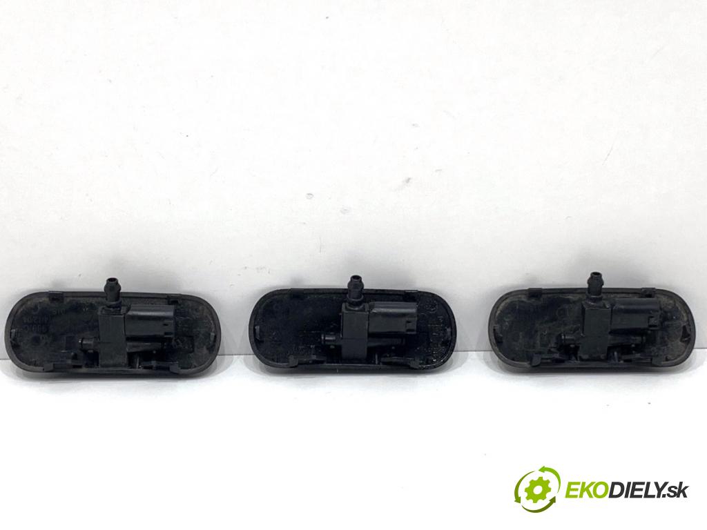 AUDI A8 D4 sedan 2015 368 kW 6.3 W12 quattro 6299 ostrekovač ostrekovačov okna 4H0955989C