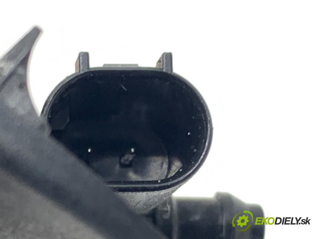 AUDI A8 D4 sedan 2015 368 kW 6.3 W12 quattro 6299 ostrekovač ostrekovačov okna 4H0955989C