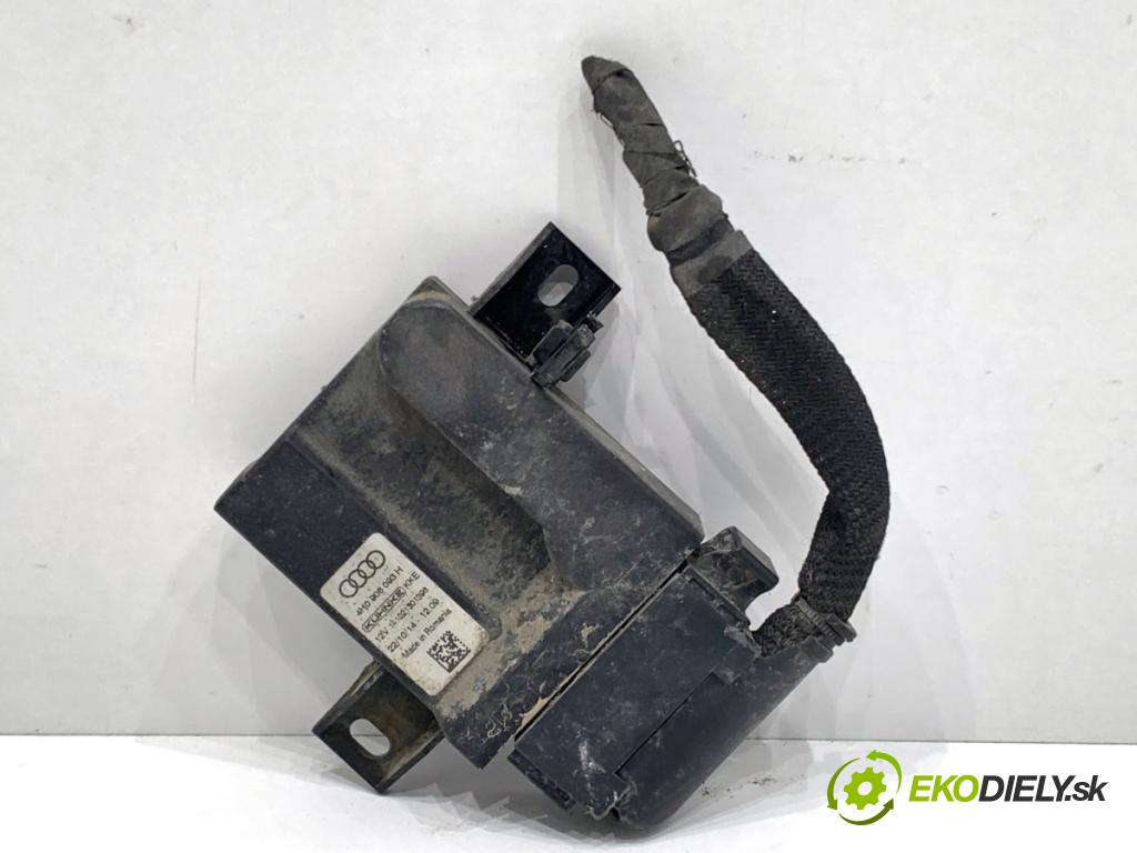 AUDI A8 D4 sedan 2015 368 kW 6.3 W12 quattro 6299 Modul pumpy paliva 4H0906093A